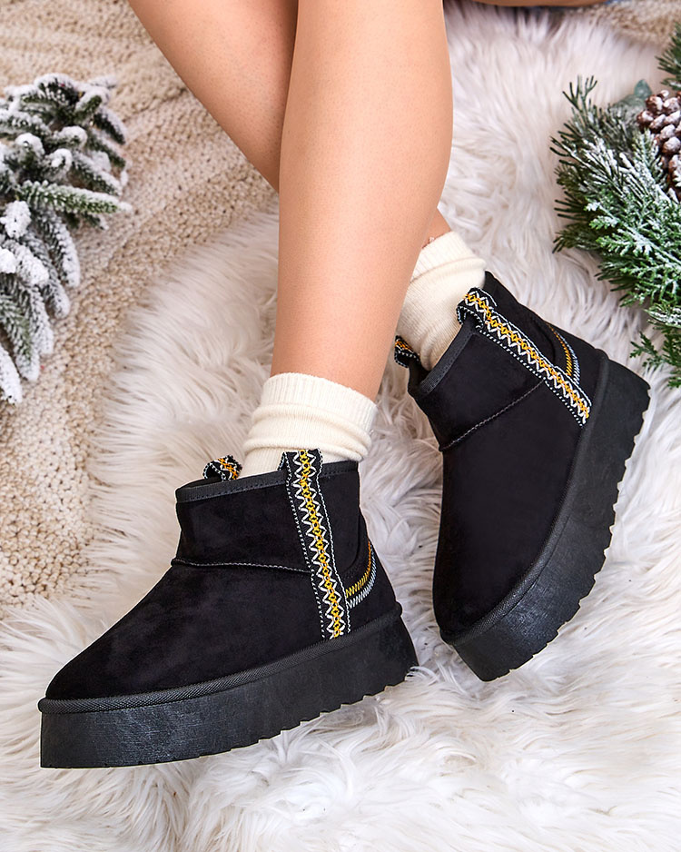Resti Women&#039;s short boots a&#039;la snow boots with ornament Erititta