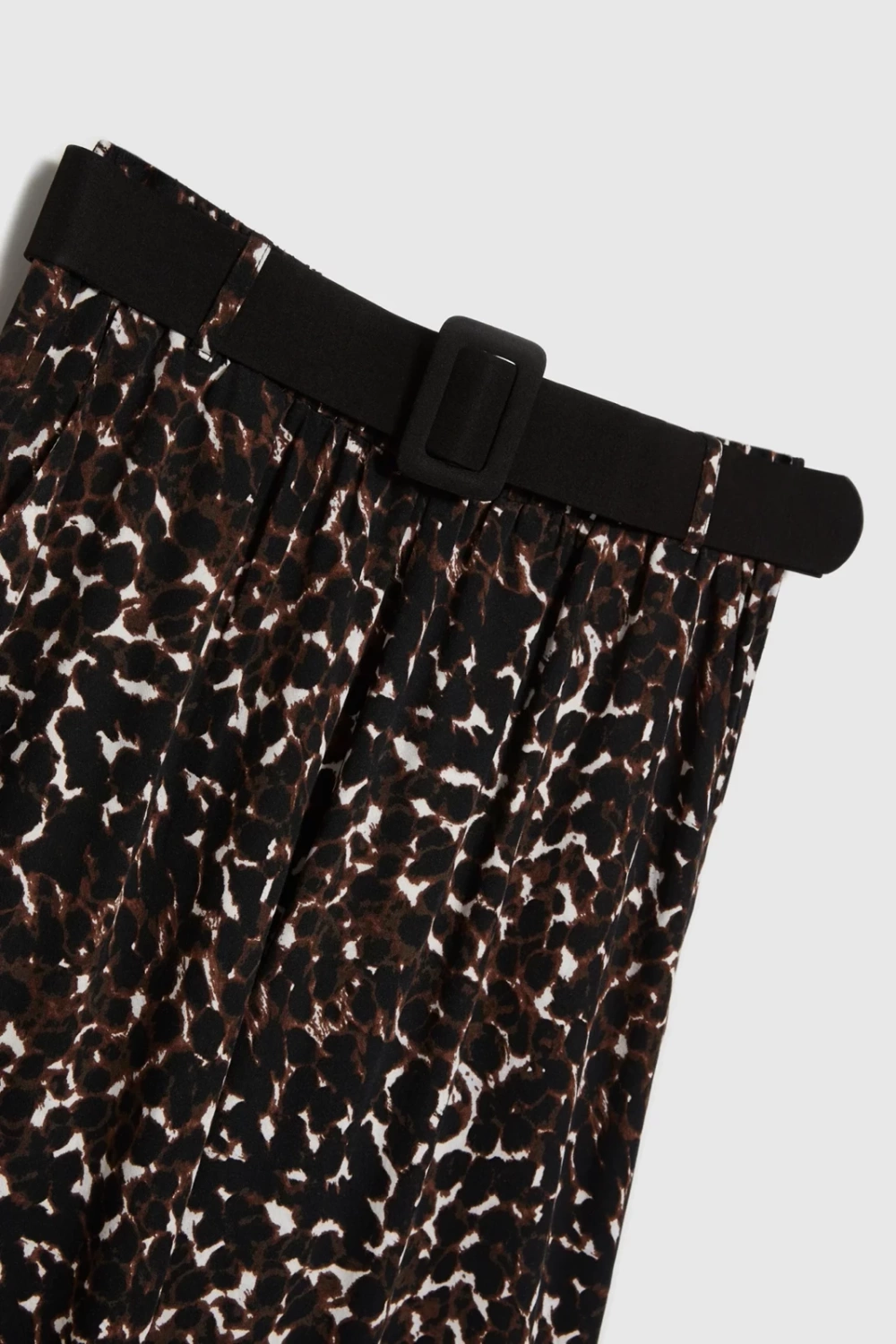 Marisse Brown Viscose Trousers With A Belt