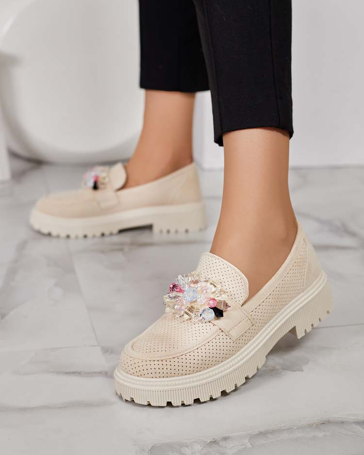 Resti Women&#039;s moccasins with colorful beads Karonia