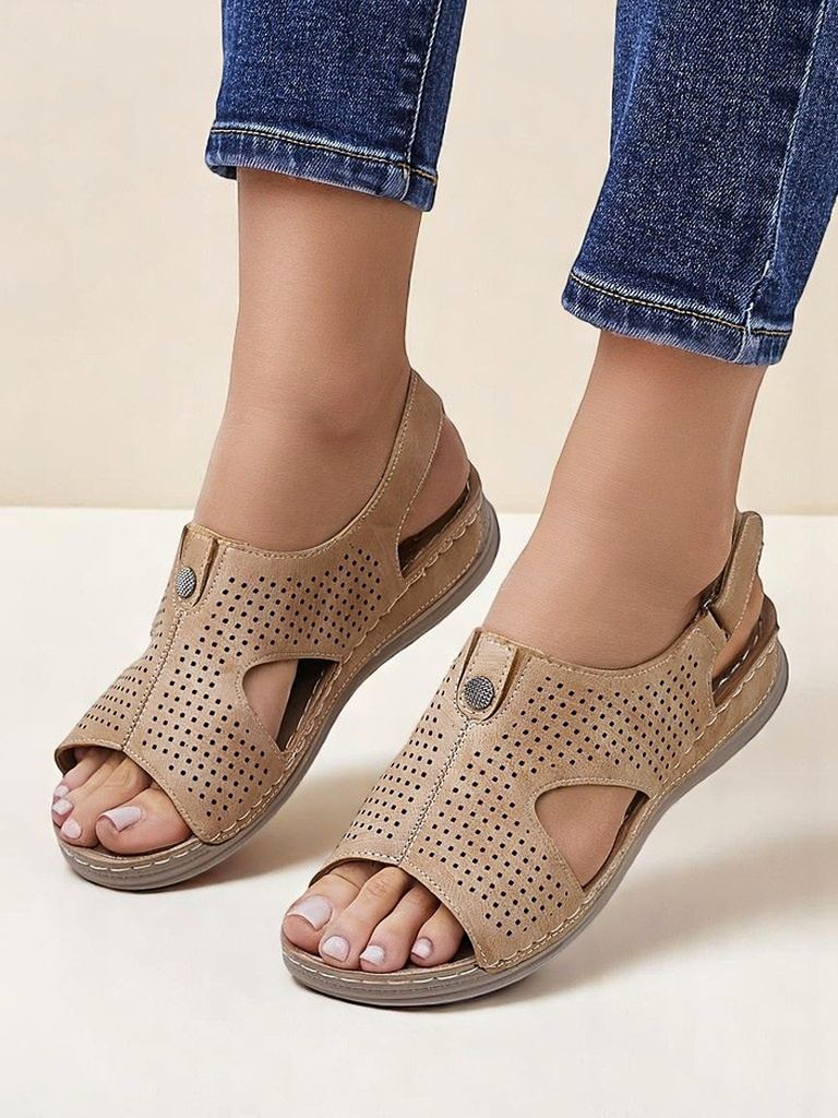Resti Women&#039;s openwork sandals Leminni