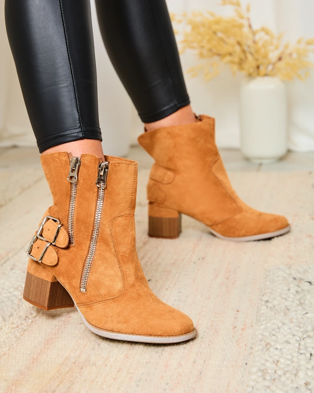 Resti Decorated heeled boots in camel Zerta