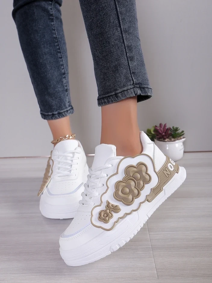 Resti Women's Sneakers with Decorative Upper Nendales