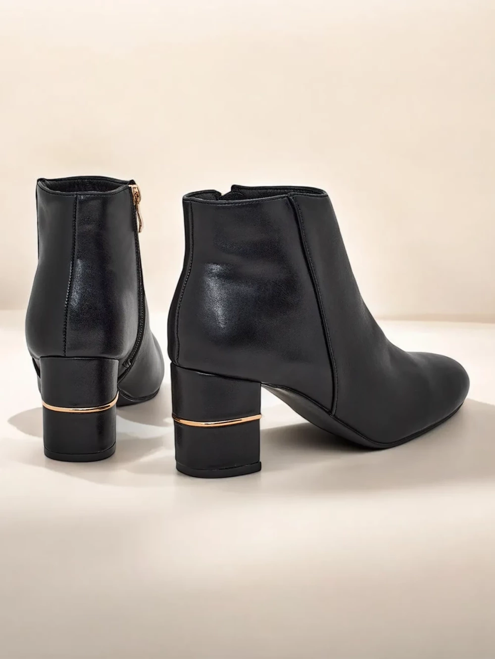 Resti Women's wedge heel ankle boots Afennor