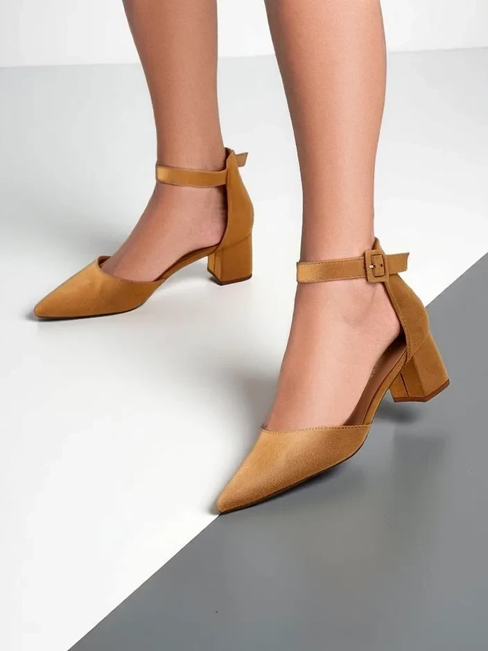 Resti Women&#039;s low-heeled pumps Celle