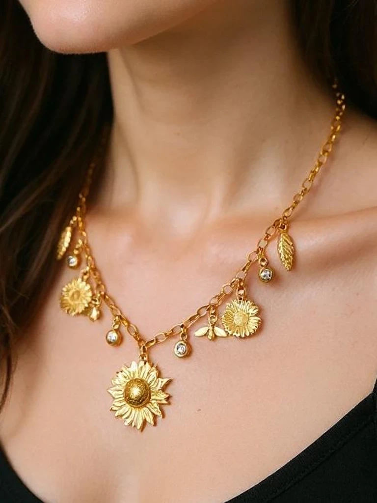 Колие Aurelia Charis с висулки в бохо стил