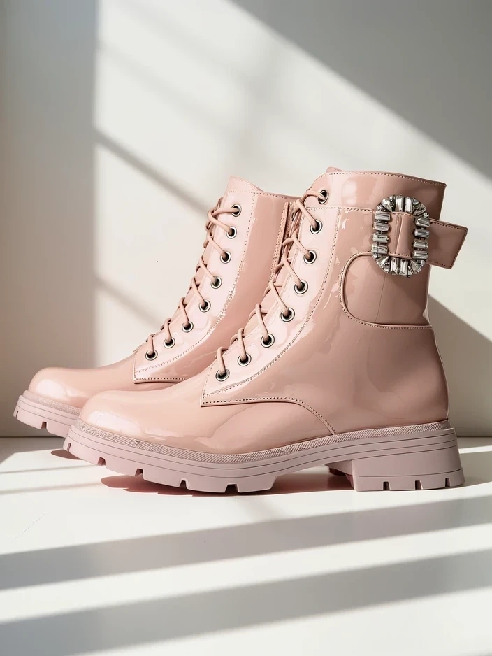 Resti Women's Lace-Up Ankle Boots Lacero