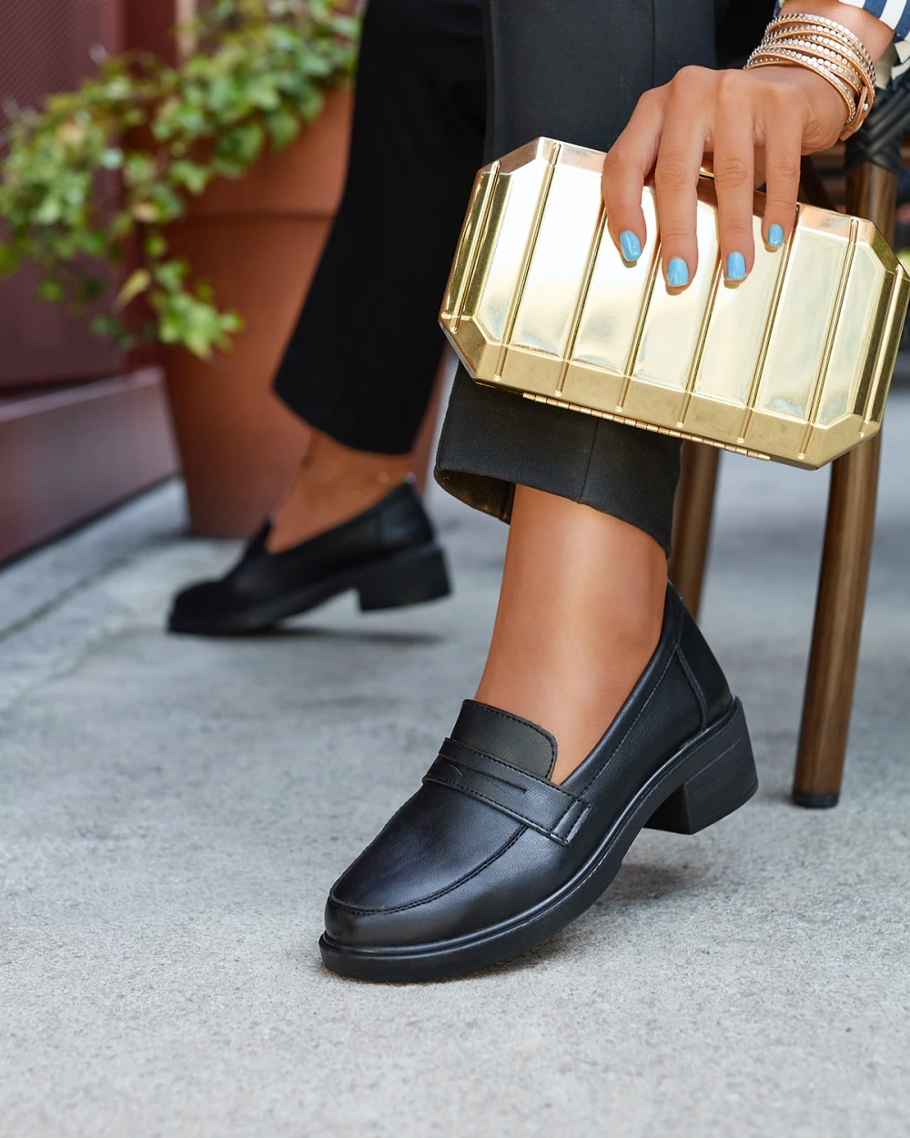 Resti Women&#039;s moccasins in black Nasanna- Footwear