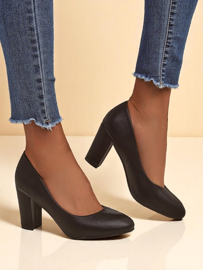 Resti Royal Fashion Women&#039;s Sofia Lux eco-leather pumps