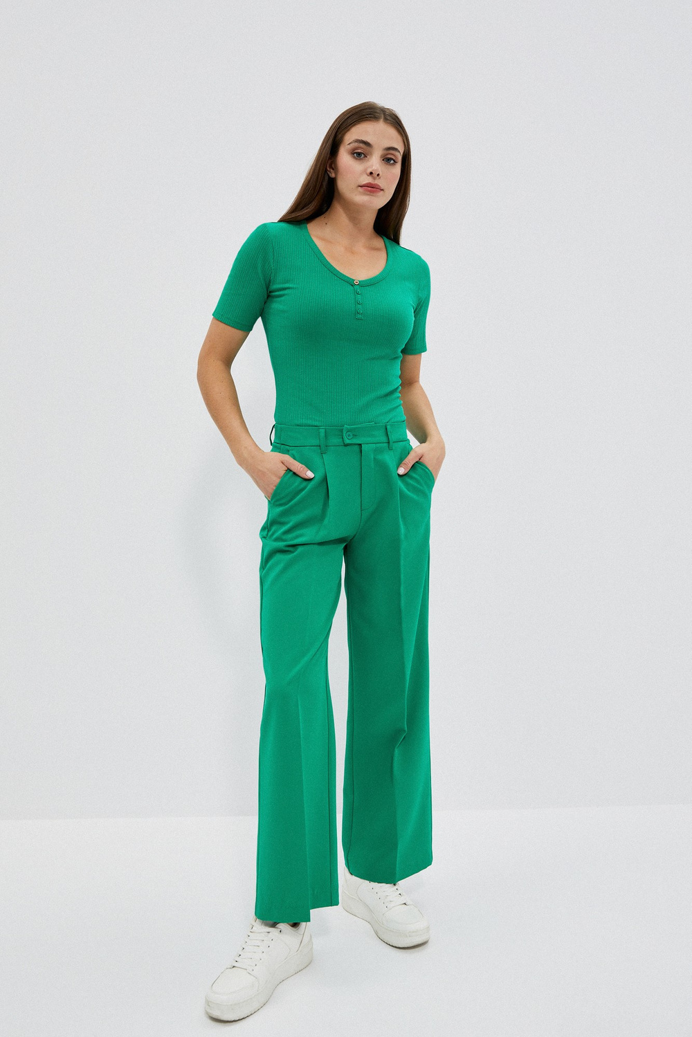 Blouse with a round neckline and buttons