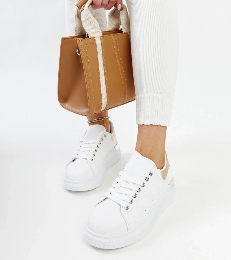 D/CEO White trainers Justar