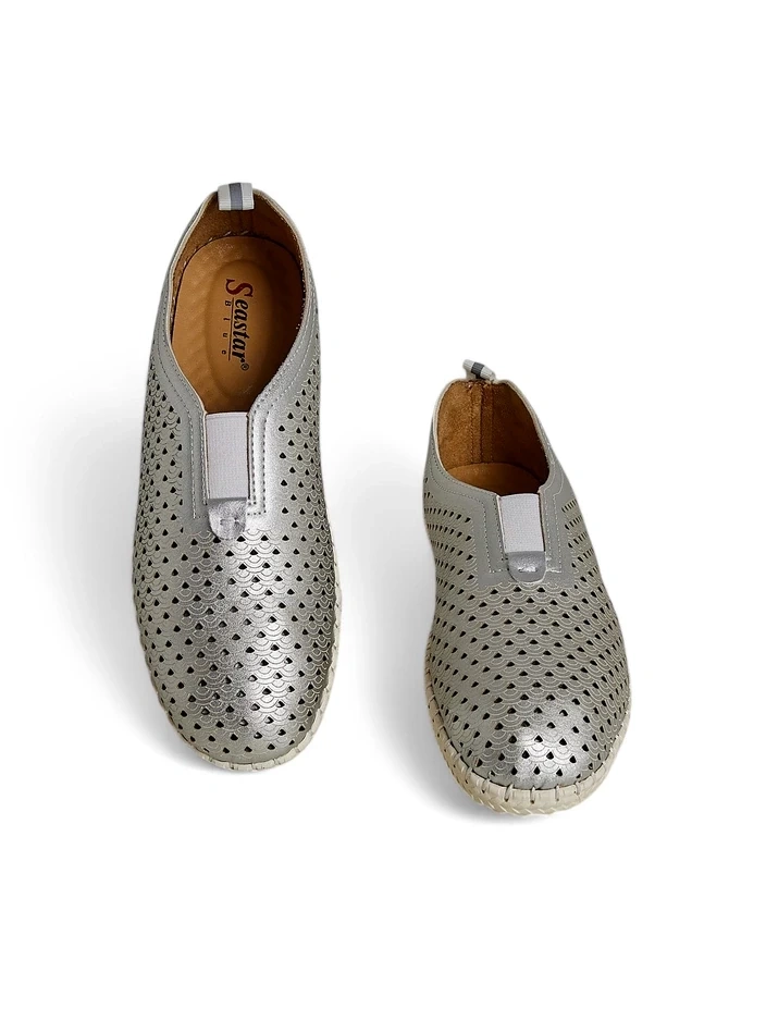 Resti Women's perforated loafers Gofielle