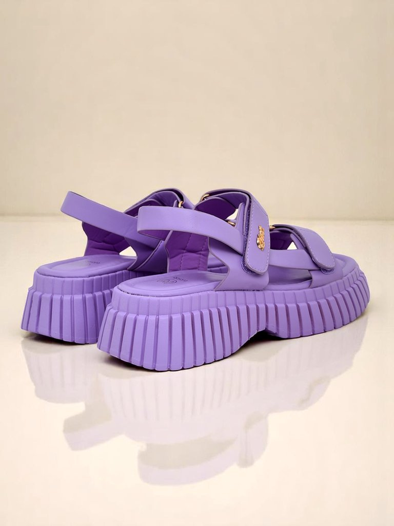 Resti Royal Fashion Women&#039;s thick-soled Hortez sandals