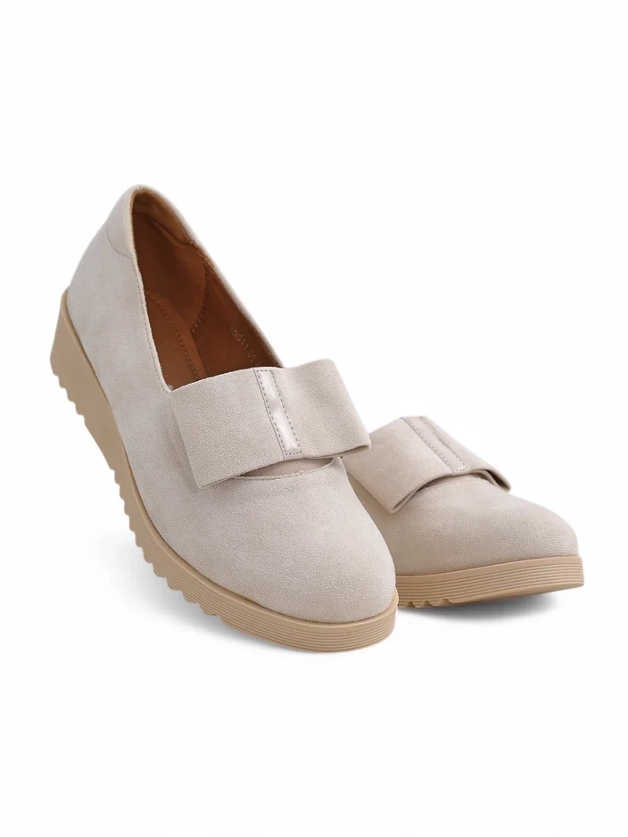 Resti Ladies&#039; moccasins on a low wedge Qomman