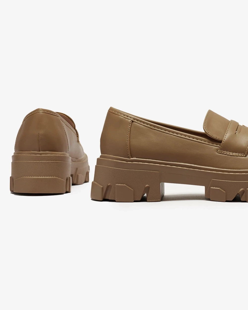 Resti Women&#039;s light brown moccasins on a solid sole Desika - Footwear