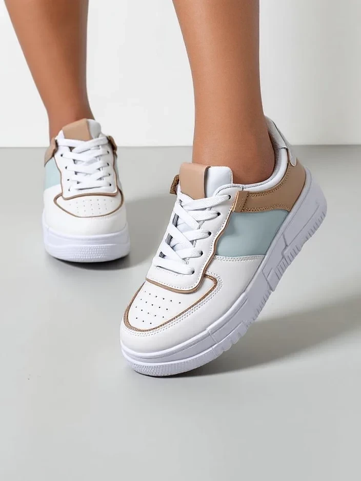 Resti Women's sporty sneakers Vante