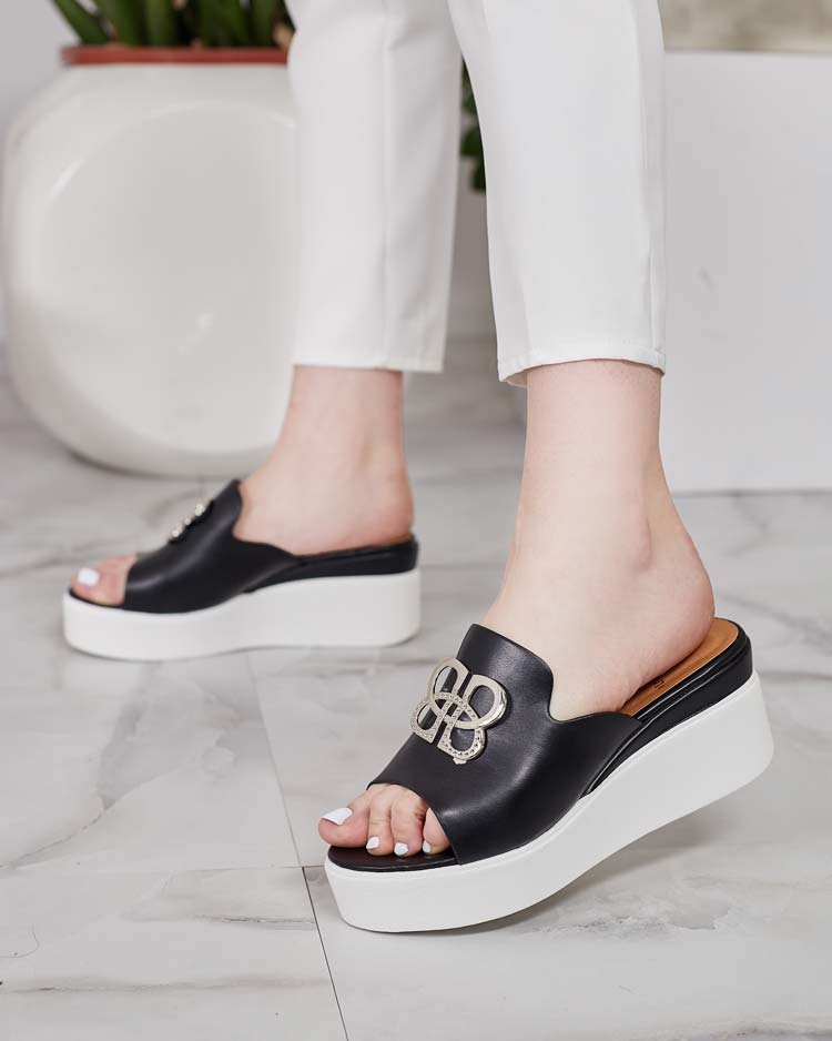 Resti Royalfashion Women&#039;s Sailme Flip-flops on a Catskin