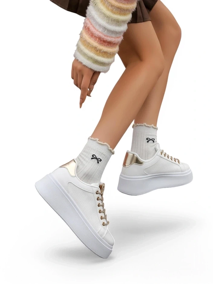 Resti Women's sporty sneakers with decorative laces Eone