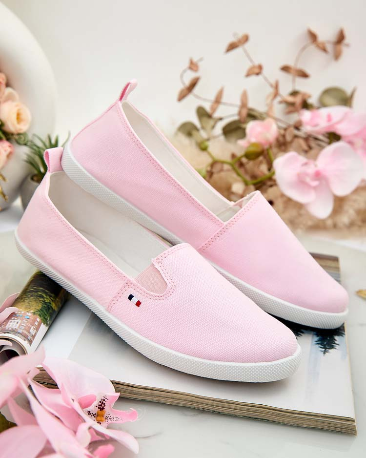 Resti Womens Peliotte Sneakers