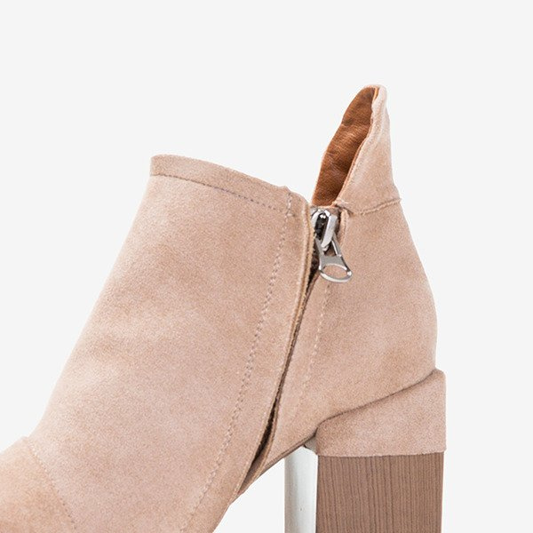 Resti Beige women&#039;s boots on a post with cutouts Cintura - Footwear