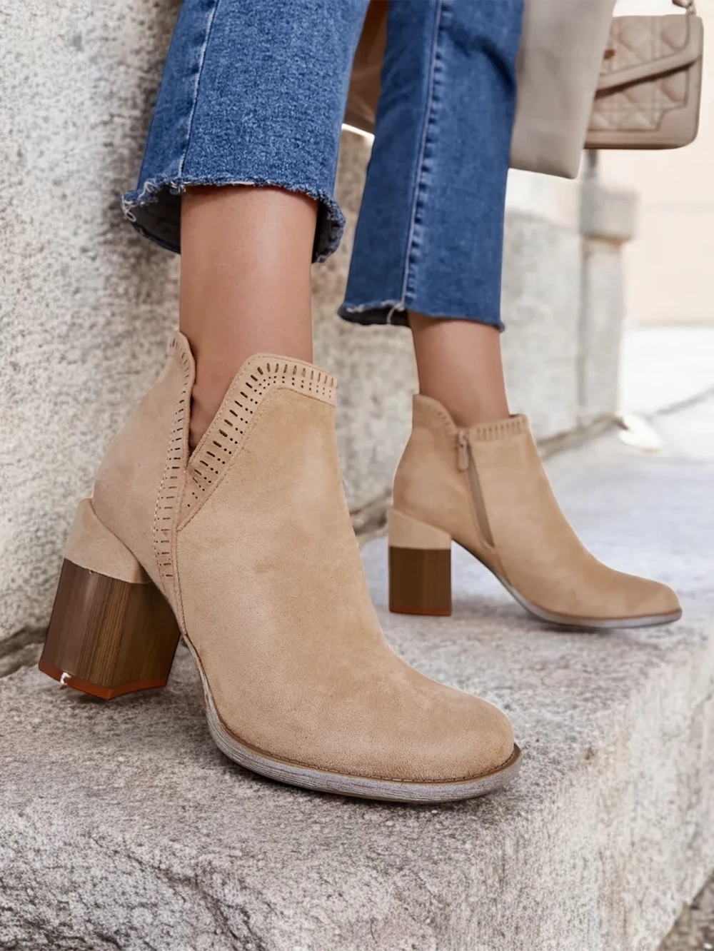 Resti Women's heeled ankle boots Vettot