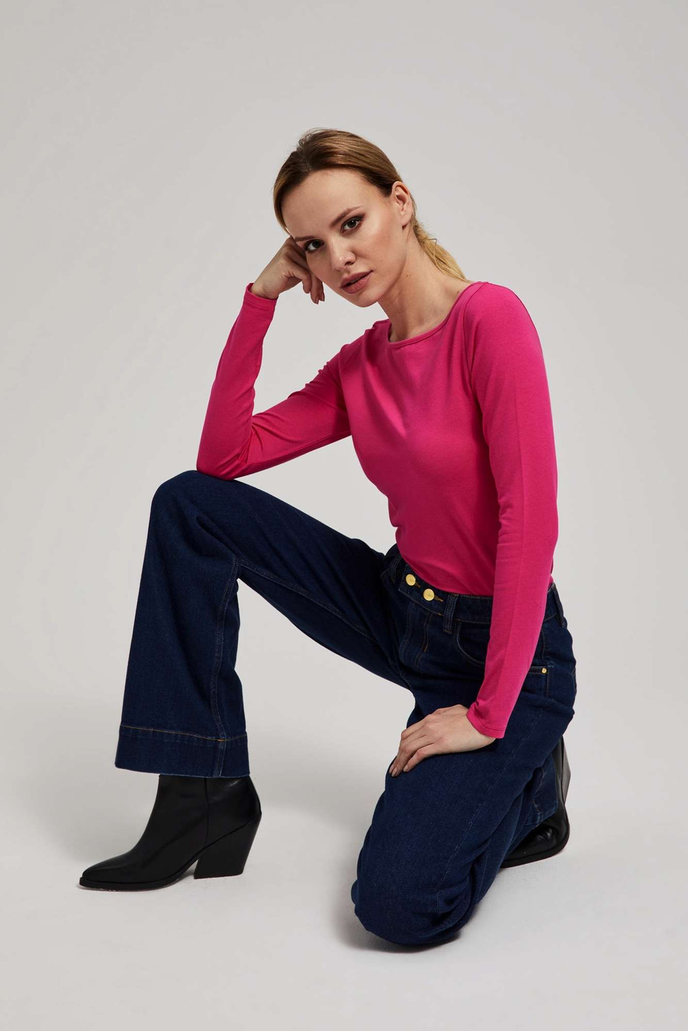 Jeans with flared legs