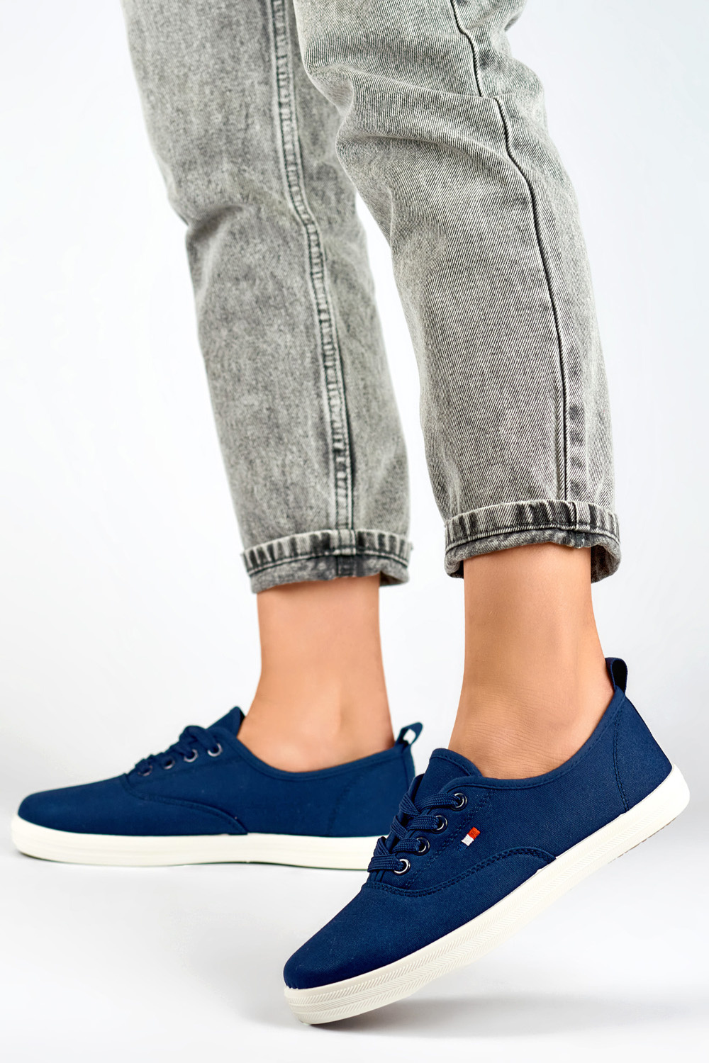 primohurt Granatowe trampki na białej podeszwie tenisówki damskie