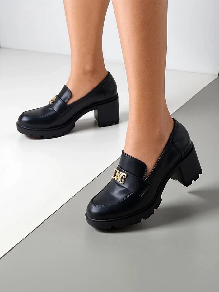 Resti Women's heeled moccasins Blascos