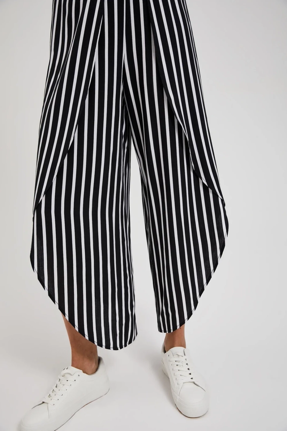 Women's summer trousers MOODO - black