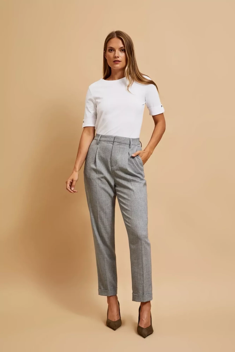 Cropped suit trousers