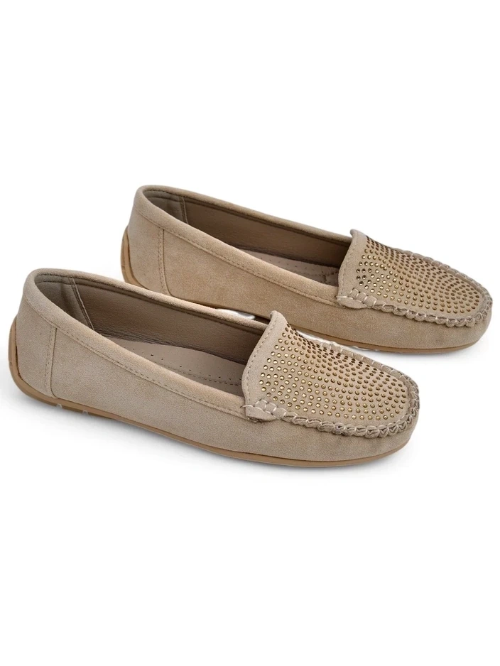 Resti Women&#039;s moccasins with rhinestones Ezuess