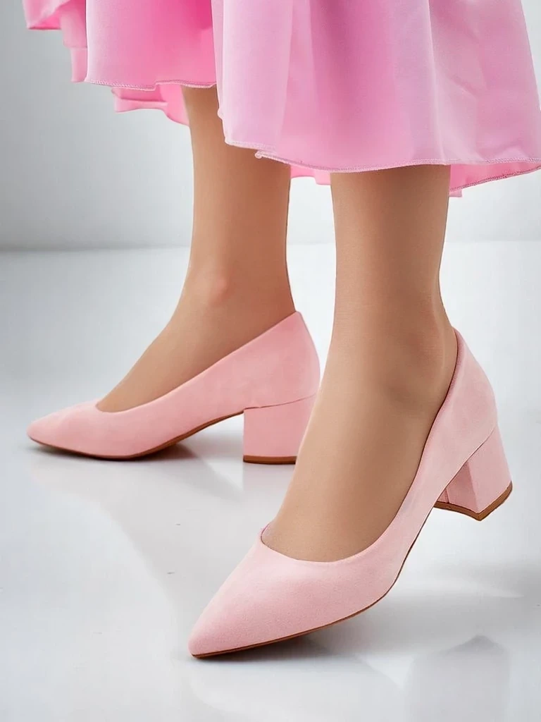 Resti Women&#039;s low-heeled shoes Agas