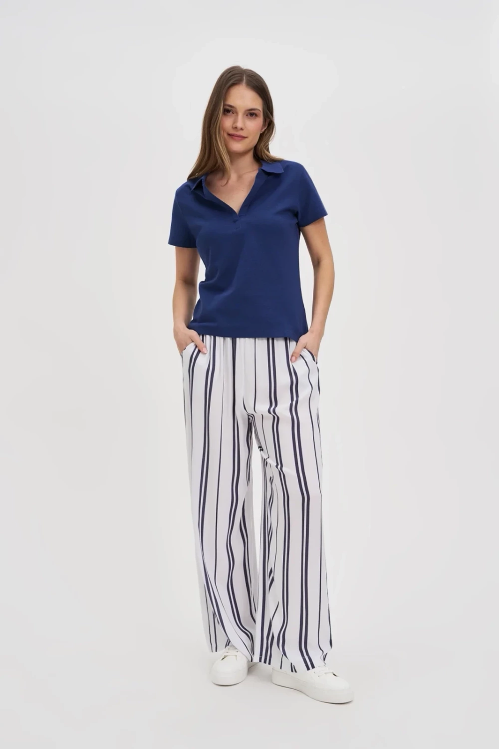 Marisse Navy Blue Cotton Blouse With A Collar