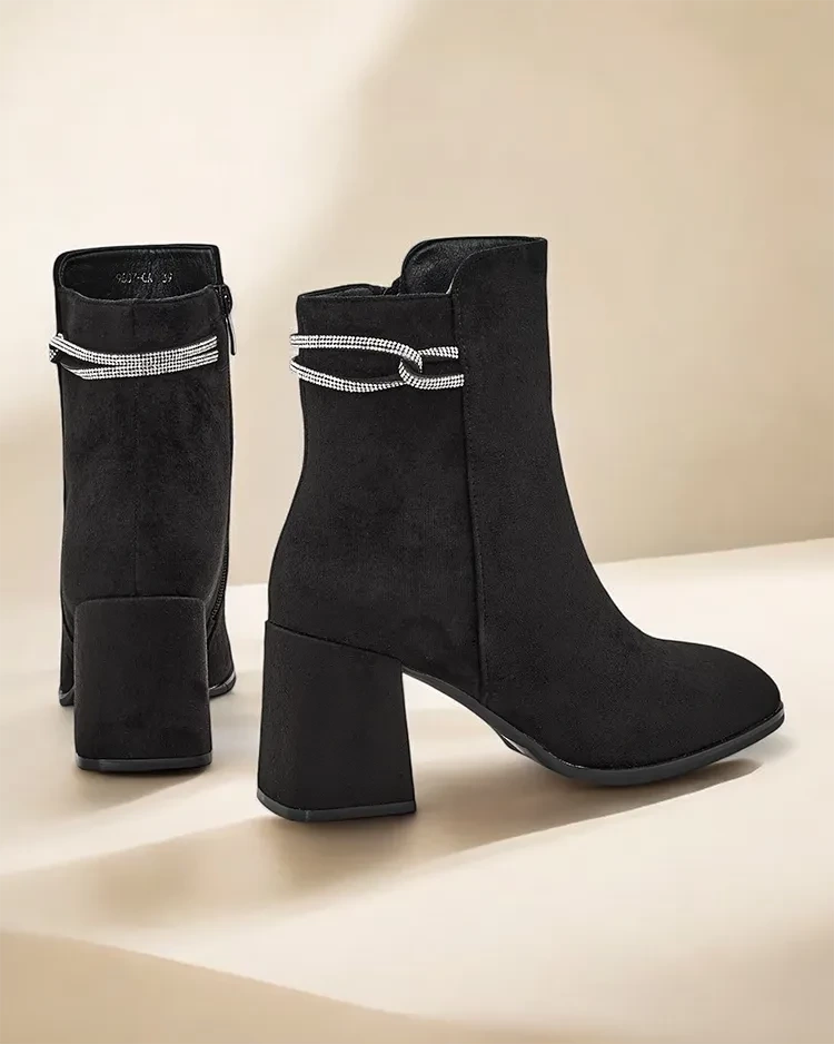 Resti Women&#039;s ankle boots on a post Losite