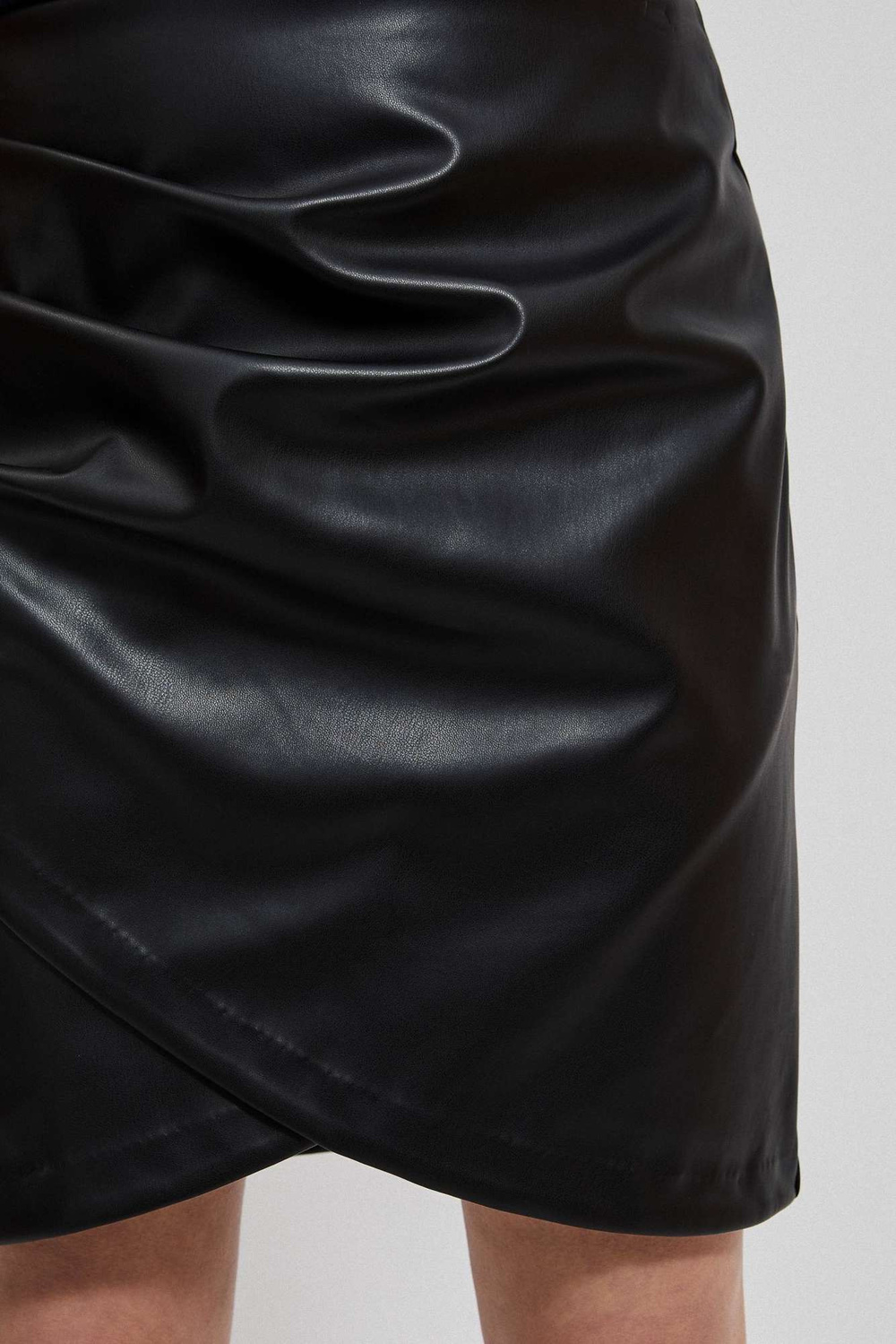 Fusta de damă Moodo Classic