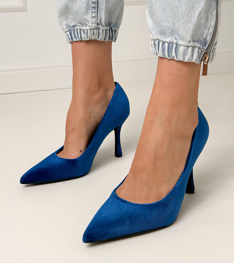 D/CEO Navy blue velvet stiletto pumps Bales