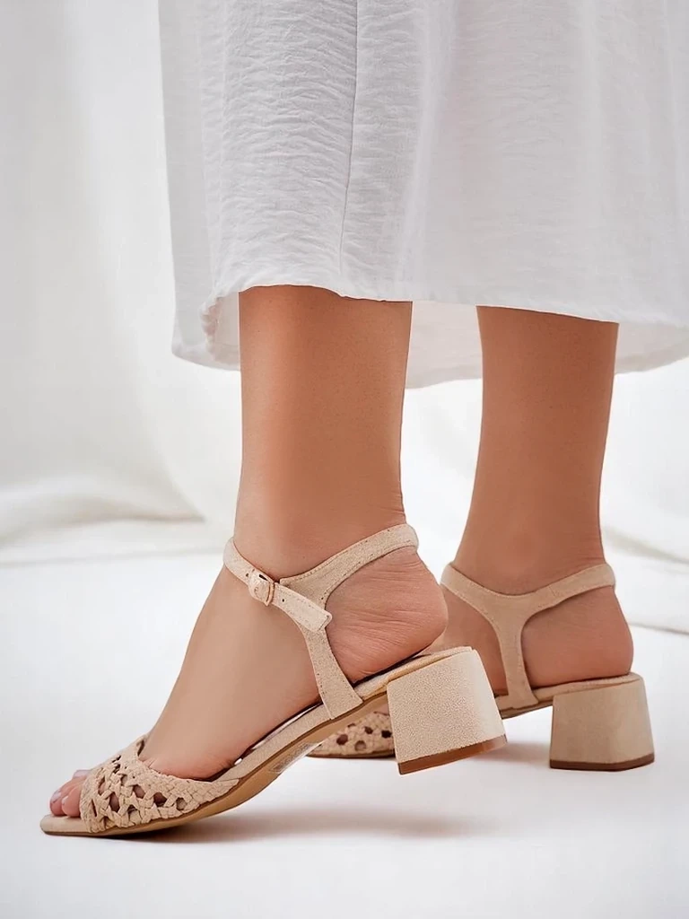 Resti Women's openwork sandals Azopi