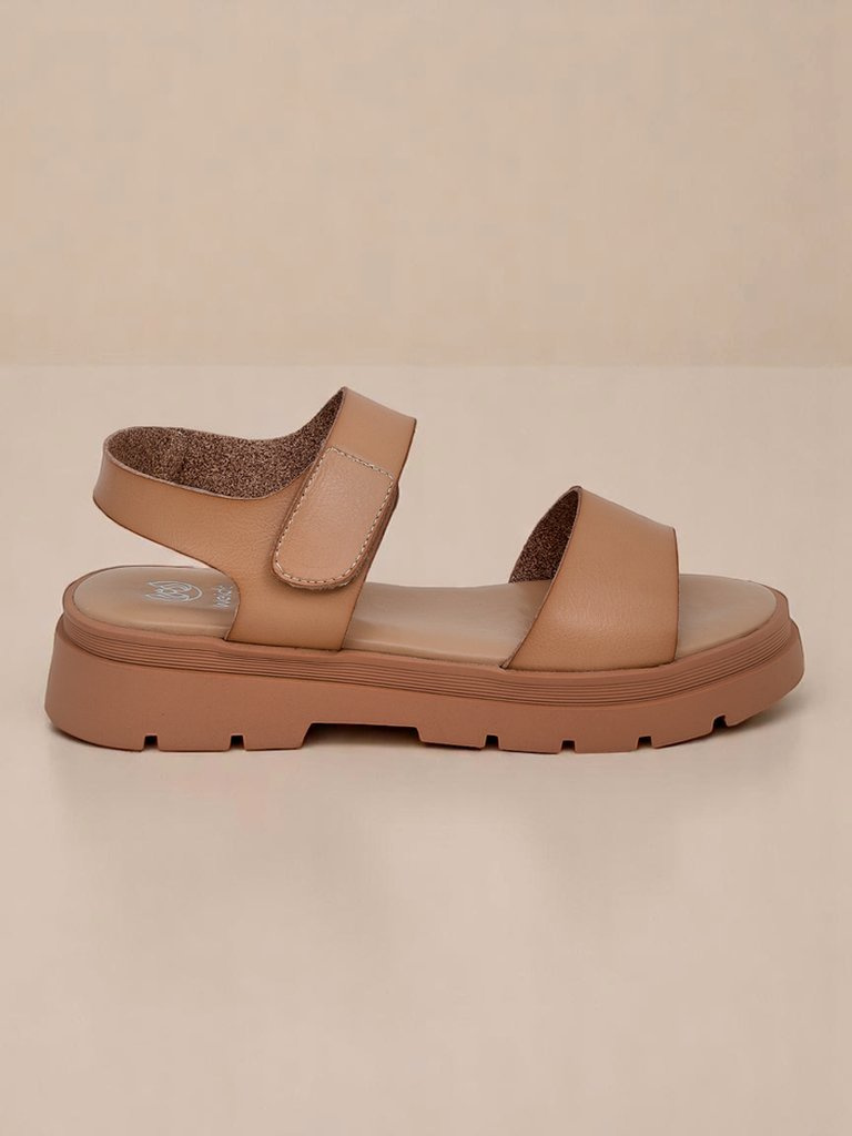 Resti Royal Fashion Women's Otvanna sandals with a thick sole