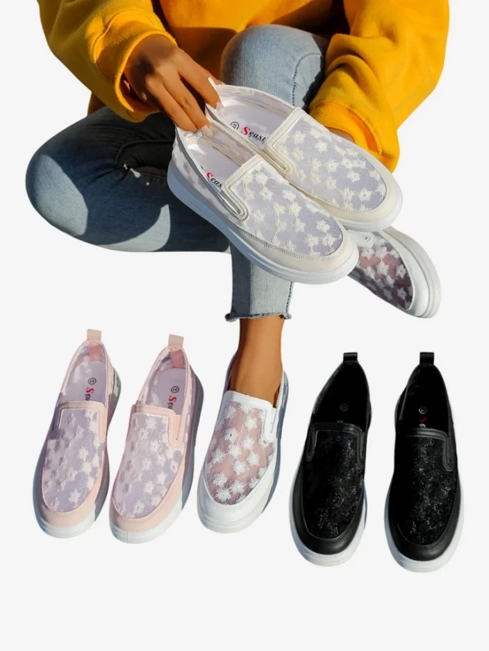 Resti Women's mesh moccasins with flowers Emzos