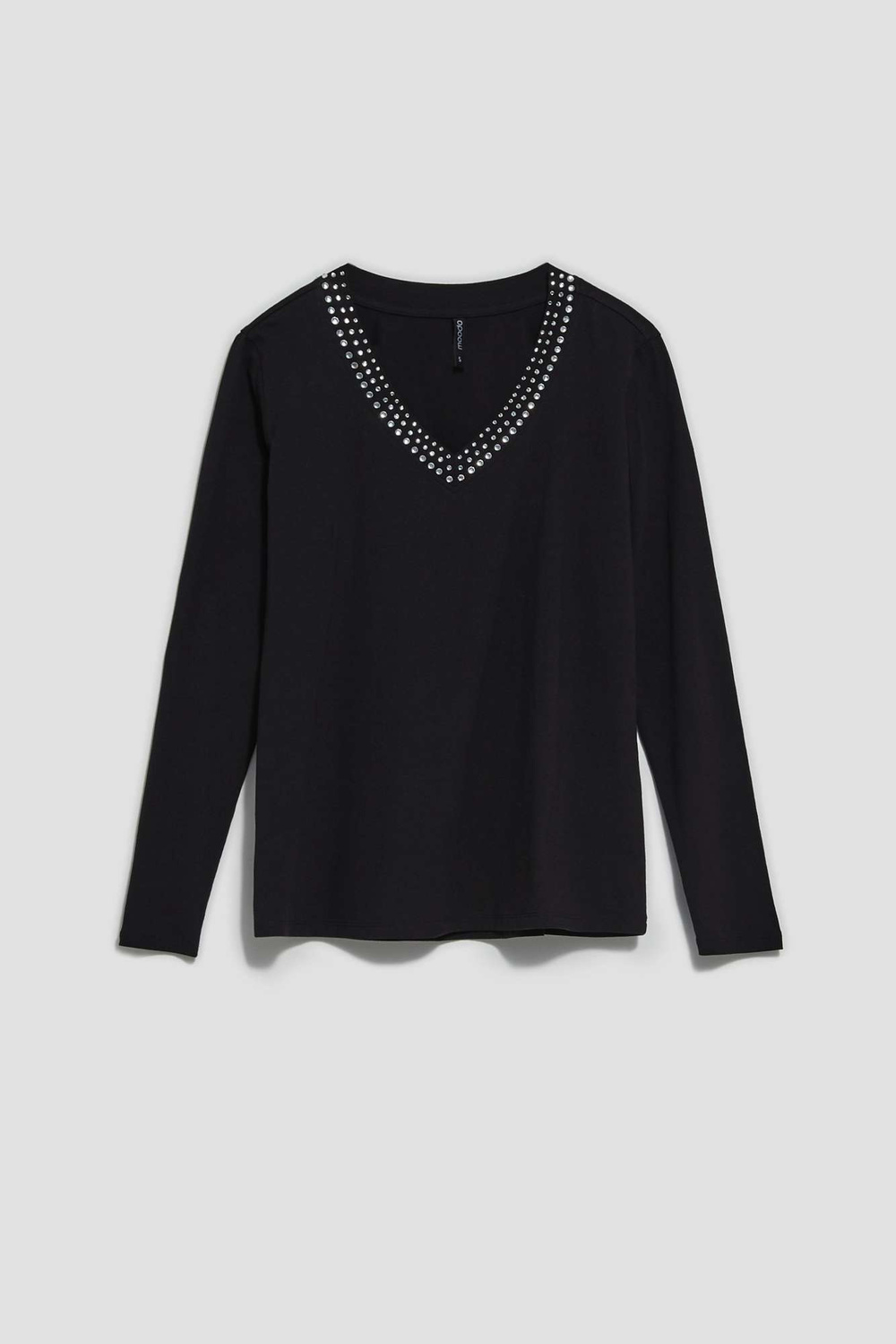 Plain blouse with a decorative neckline