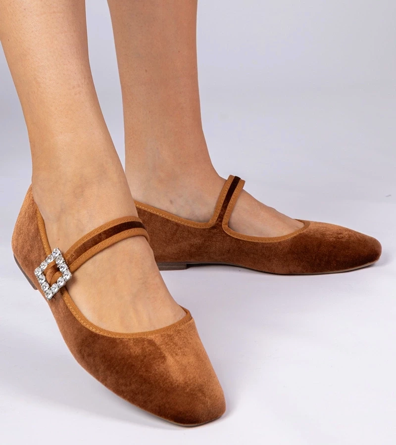 marka niezdefiniowana Brown velvet women's ballet flats with buckle Kvitta