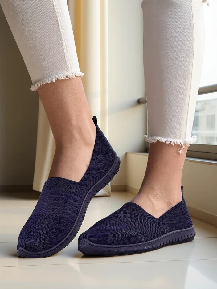 Resti Womens Sports Moccasins Atarafas
