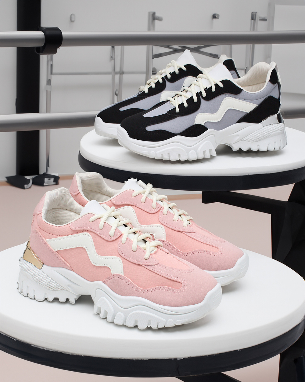 Resti Women's Sports Sneakers Tesstes