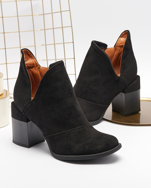 Resti Women's boots on the post with cut-outs in black. Encura- Footwear