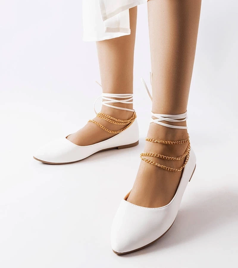 Gemre Balerini albi cu închizătoare decorativă Donat