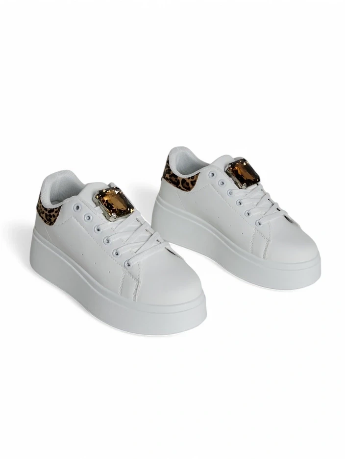 Resti Women's sports sneakers on a platform Safirrat