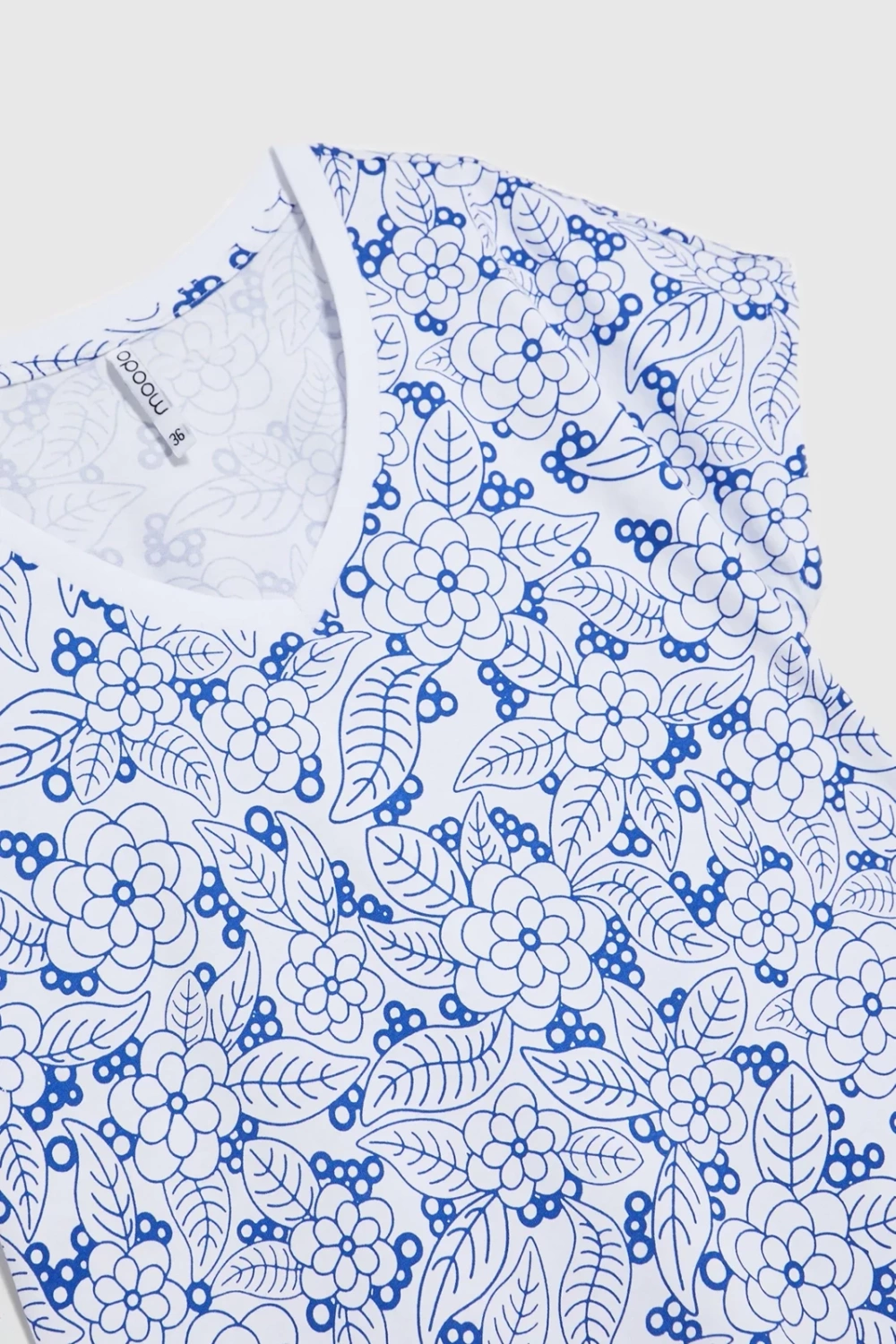 Women's T-shirt MOODO - white