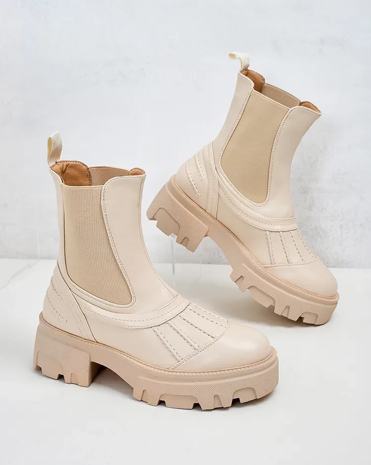 Resti Women&#039;s boots on thicker sole Ivien