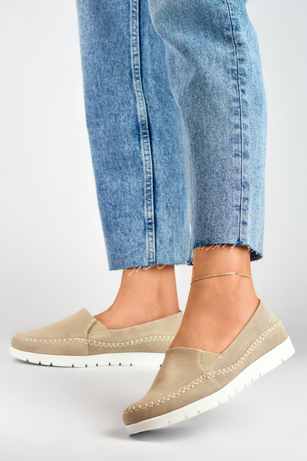 primohurt Wygodne półbuty damskie ze skóry naturalnej na płaskiej podeszwie