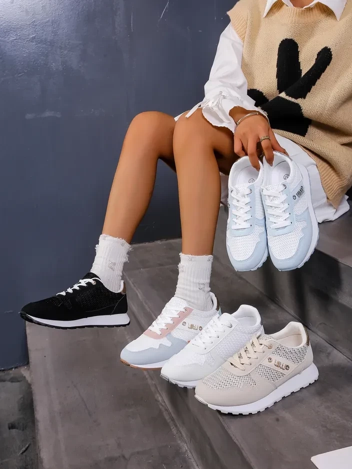 Resti Women's Sports Sneakers Positives