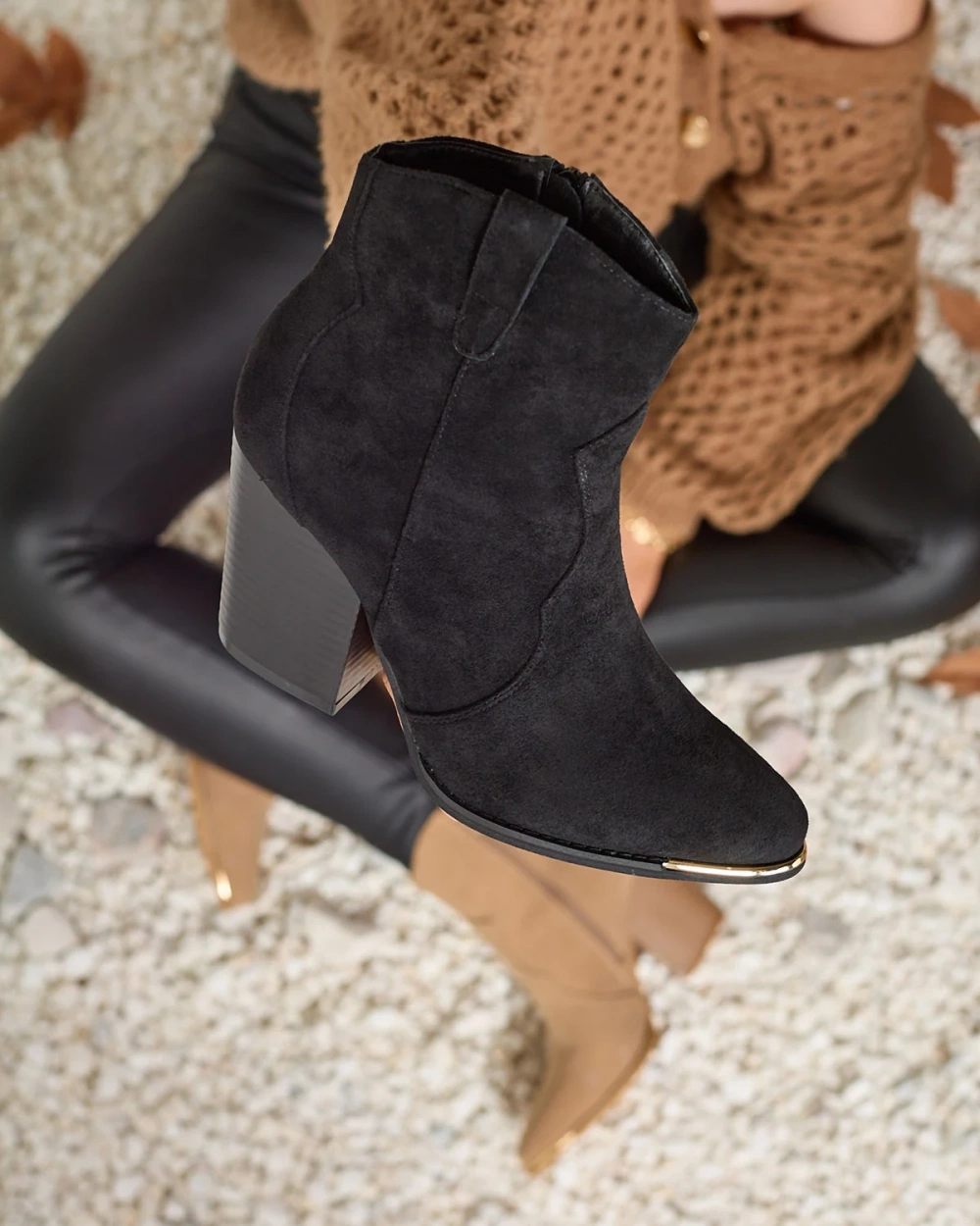 Resti Black women&#039;s insulated Diva Charms boots